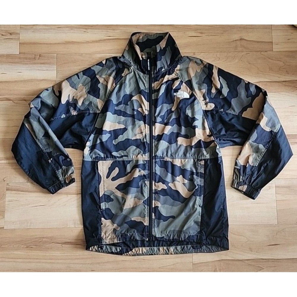 The North Face Graphic Collection Wind Jacket Camouflage X-small Women